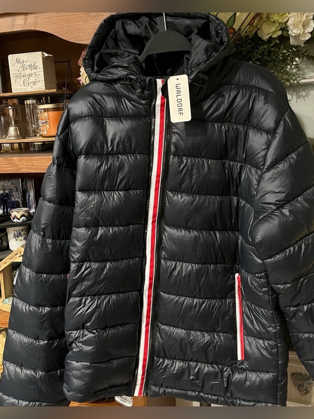 New With Tags  Waldof Puffer Jacket Red And White Blue Size XL Men’s.